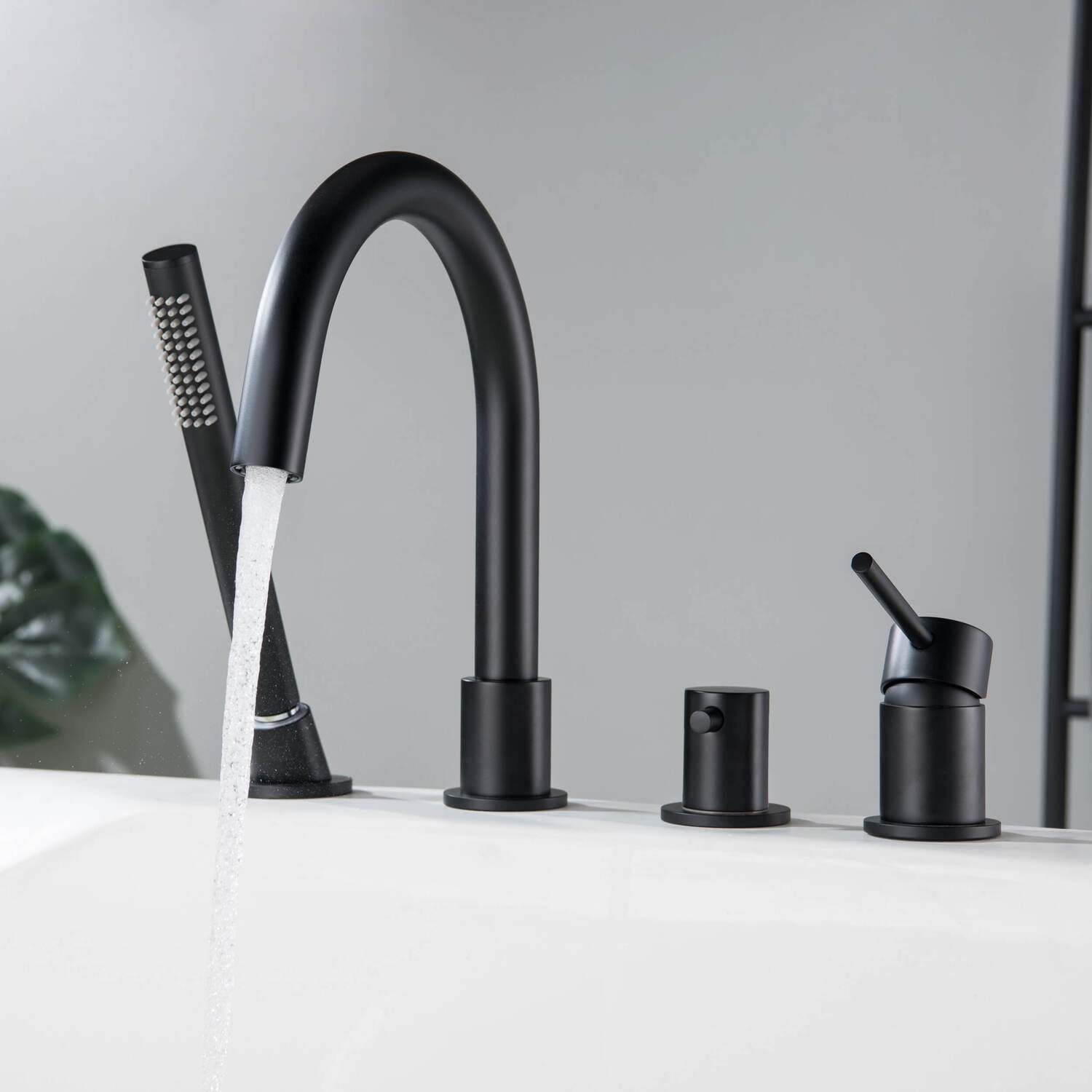 Kibi Circular Deck Mounted Bathtub Faucet with Hand Shower