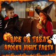 thumbnail image 3 of Linterna EverBrite Halloween, paquete de 4 con pilas y cordón, 3 of 9
