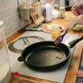 thumbnail image 4 of Juego de salero y pimentero con tapa roja de 2 piezas Dispensador de tarro de especias hermético de plástico Salero y pimentero con tapa Camping cocina al aire libre almuerzo, 4 of 5