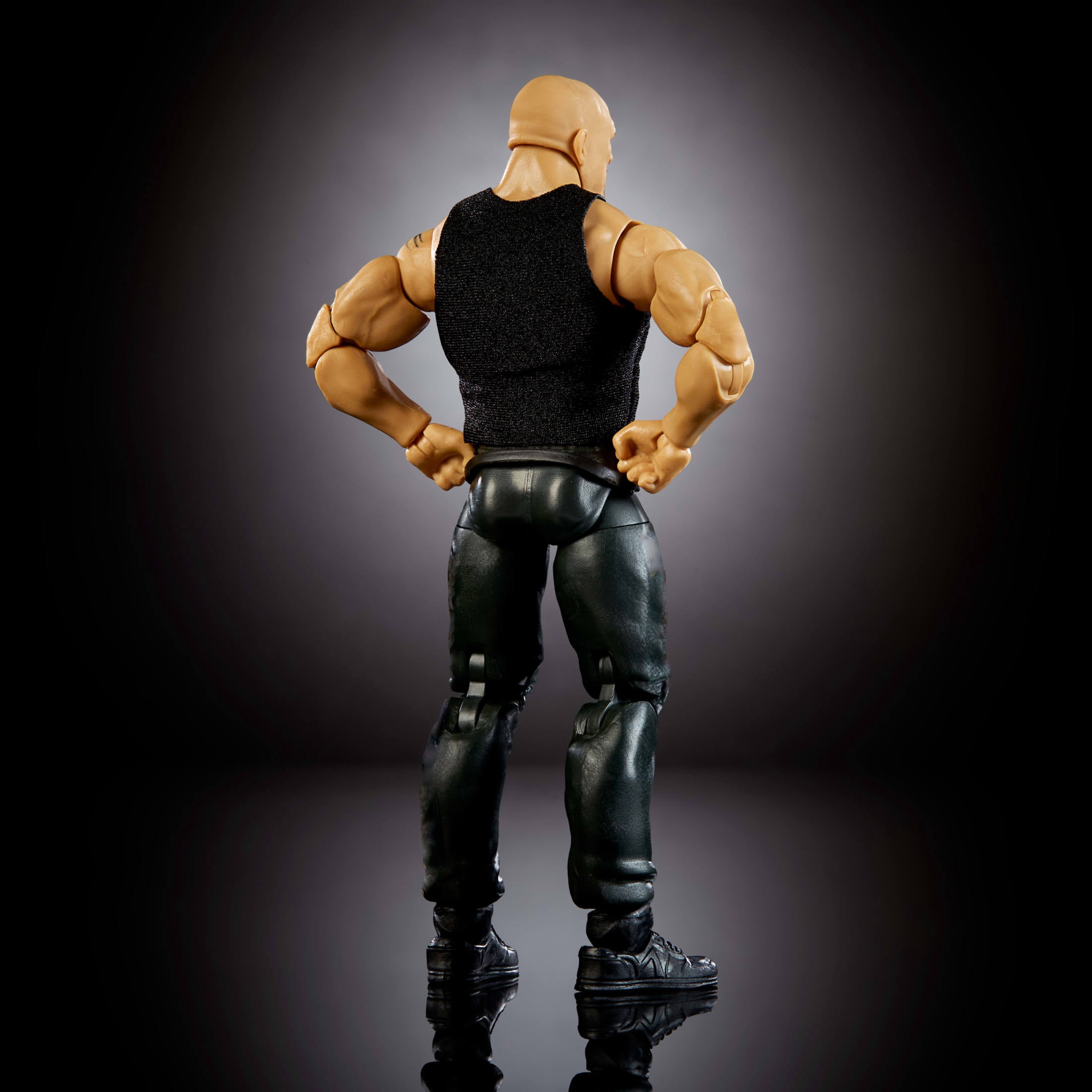 WWE Monday Night War Elite Collection Goldberg Action Figure & Accessories 6-inch Collectible Set