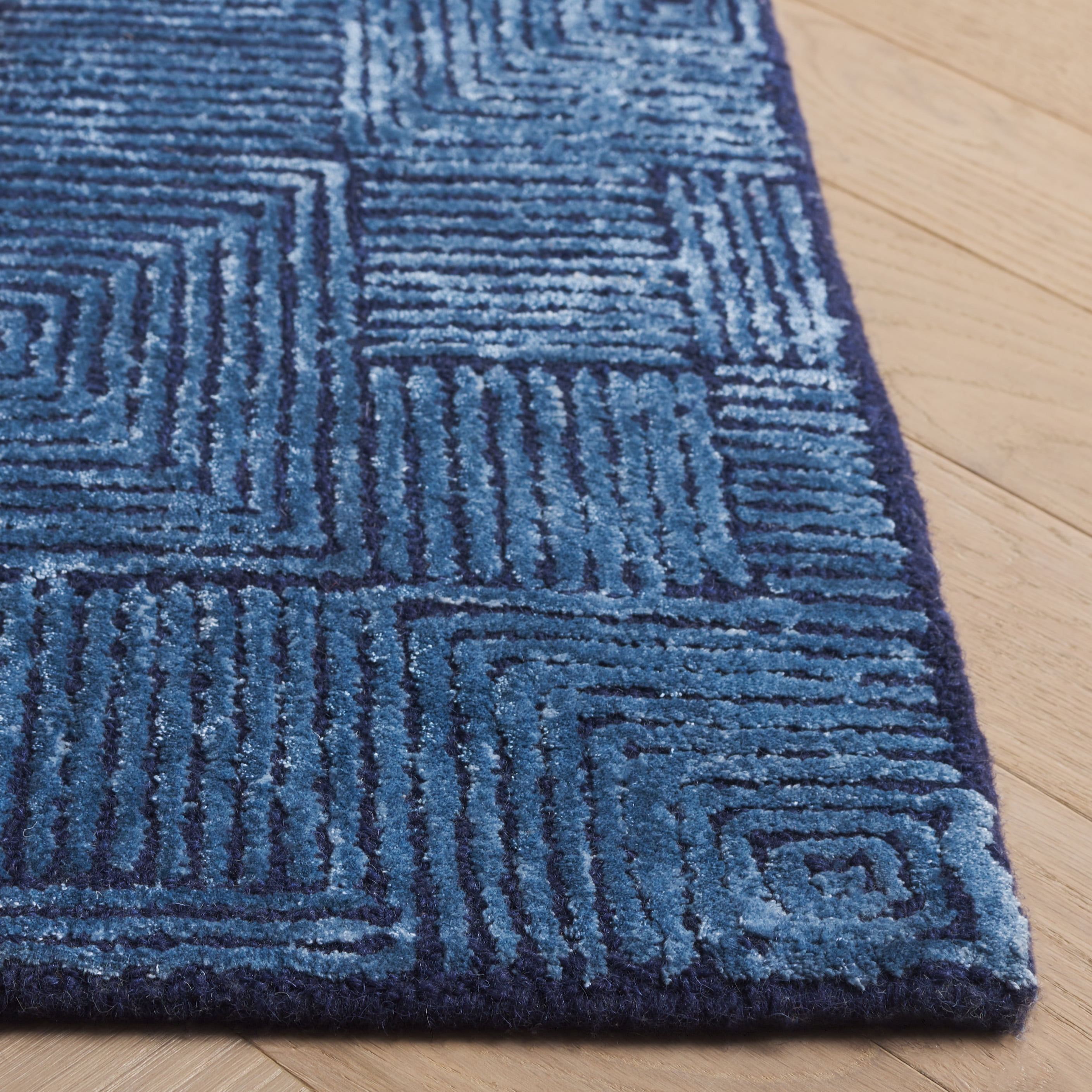 SAFAVIEH Glamour Damhan Geometric Area Rug, Navy, 6' x 9'
