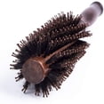 thumbnail image 4 of Cepillo De Pelo Portátil, Peine Redondo Antiestático, Cepillo De Pelo Rizado, Mango De Madera, Peine Para Peinar El Cabello Monstrate CE007917-01, 4 of 6