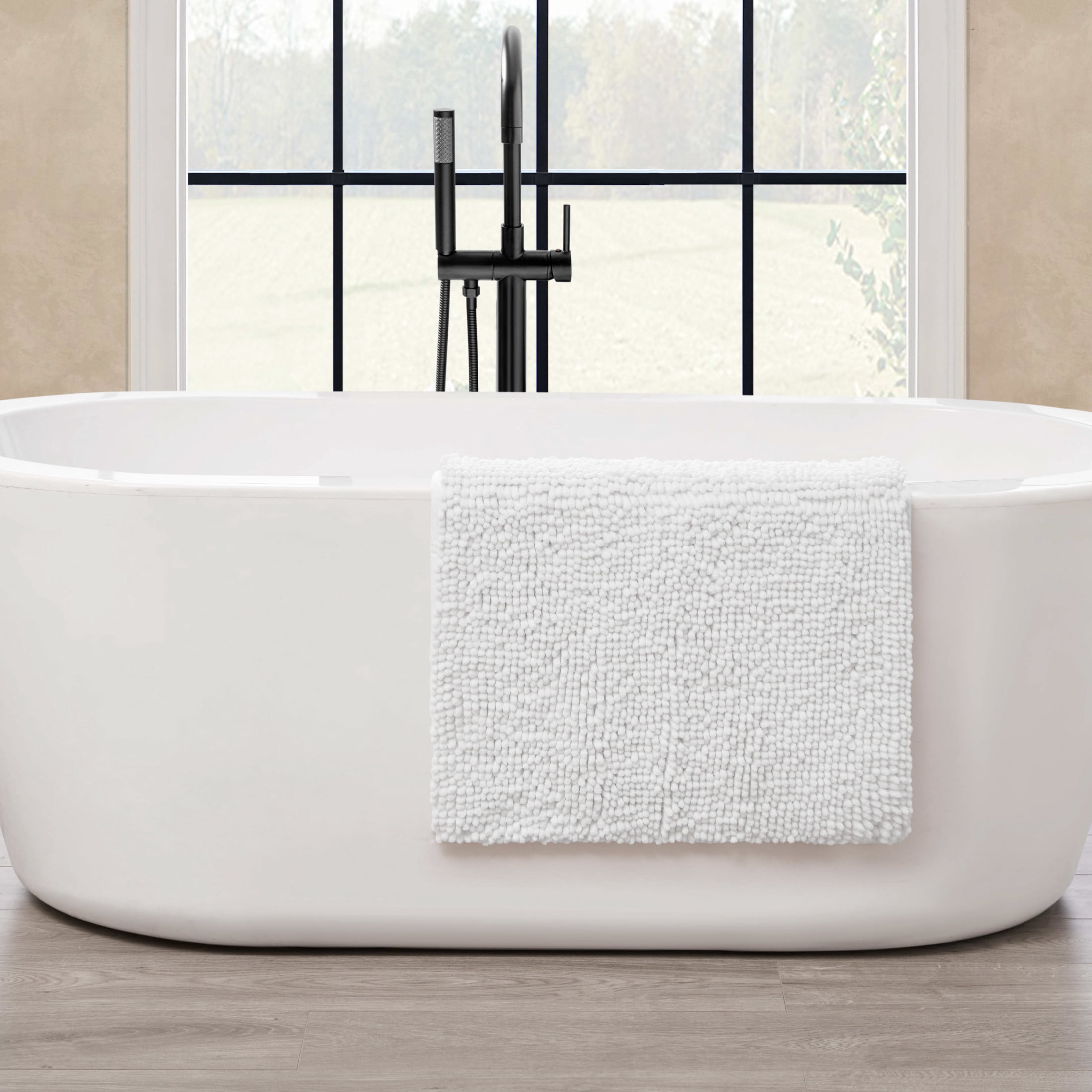 Resort Collection Chenille Plush Loop Bath Mats