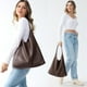 thumbnail image 2 of Bolso Hobo HOXIS de piel vegana suave para mujer, color café, 2 of 6
