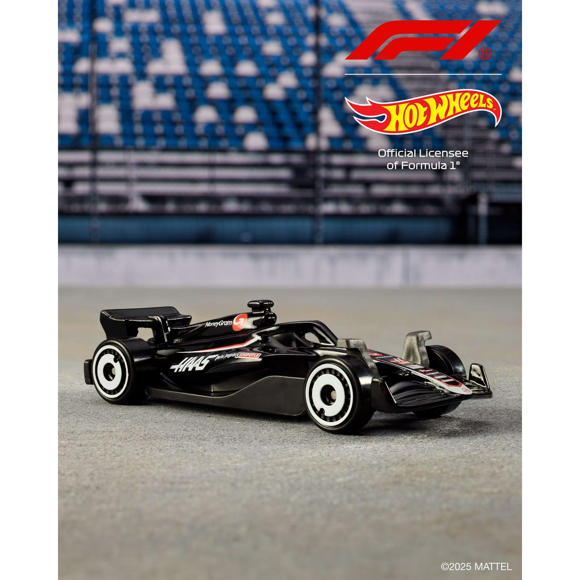 Hot Wheels 5-Pack Race Team, Set of 5 Formula 1-Themed 1:64 Scale