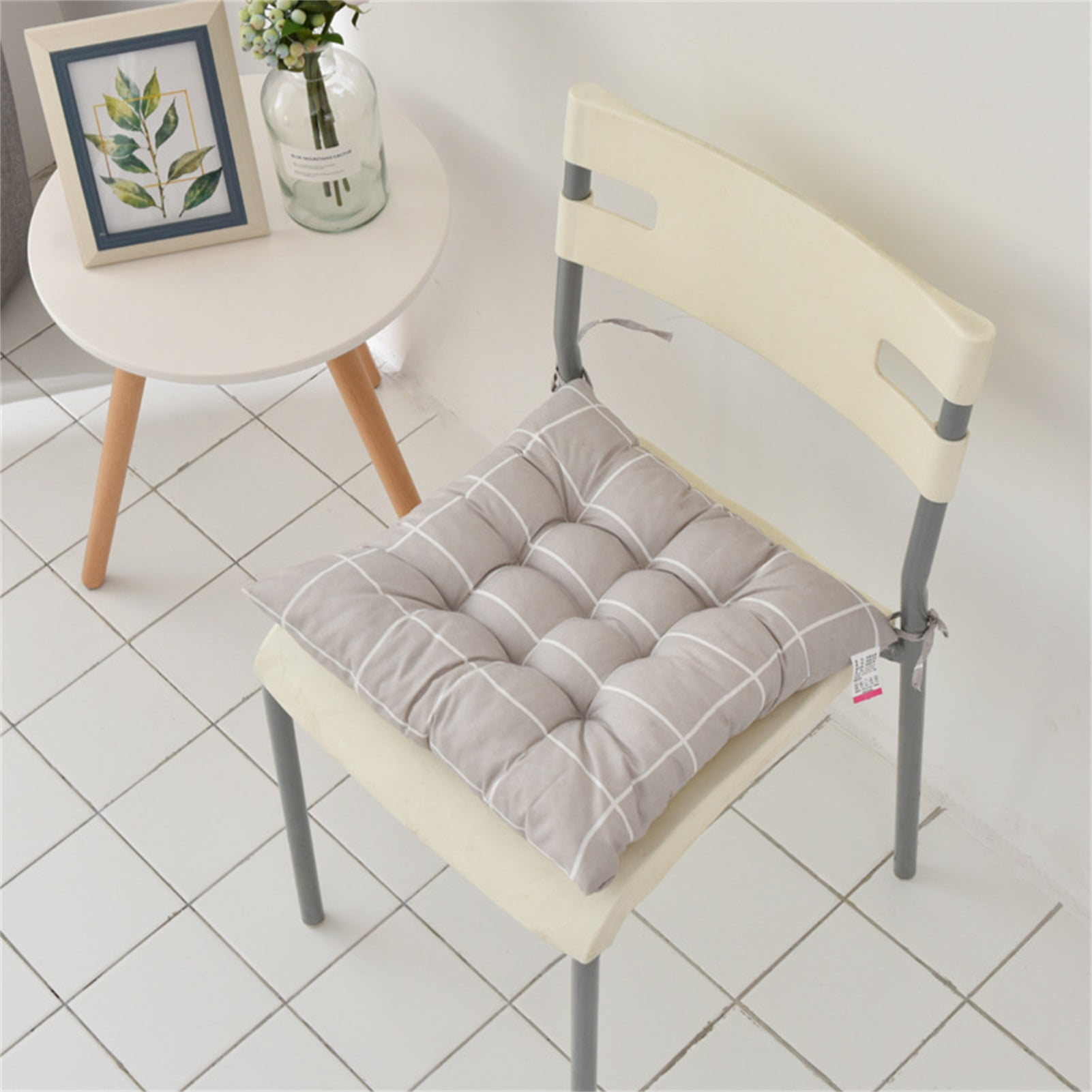 HEVIRGO 18x18 Inch Chair Seat Cushion NonSkid Thicken Fabric Chair Pad