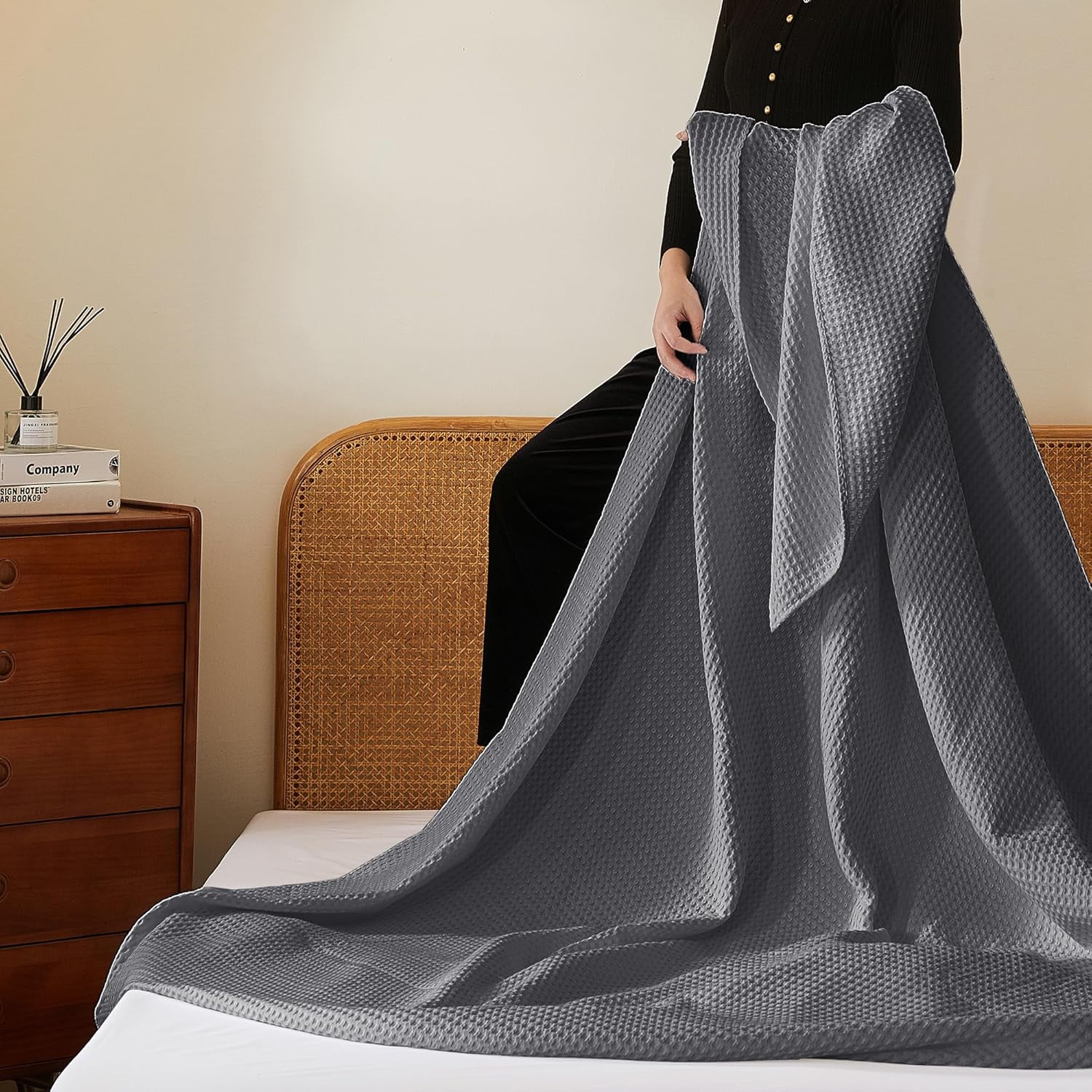 Shunjie.Home 100% Cotton Waffle Bed Blanket Twin Size, Throw Blanket for Couch All Seasons (Grey, 66x90)