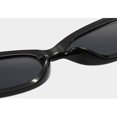 thumbnail image 4 of Lunettes De Soleil Carres Gafas De Moda - Amarillo, Gafas De Sol Con Remache De Estrellas, Nuevas Gafas De Sol Estilo Netflix, Tendencia De Sensación Premium, 4 of 5
