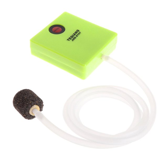 Outdoor Mini Ultra Silent Aquarium Air Pump Single Outlet Dry Cell Battery Operated Fish Tank Oxygen Pump Device