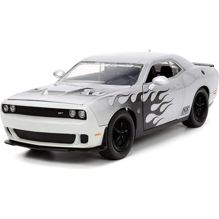 2015 Dodge Challenger SRT Hellcat Silver with Black Flames 1/24 jada 33880(Selections May Vary)