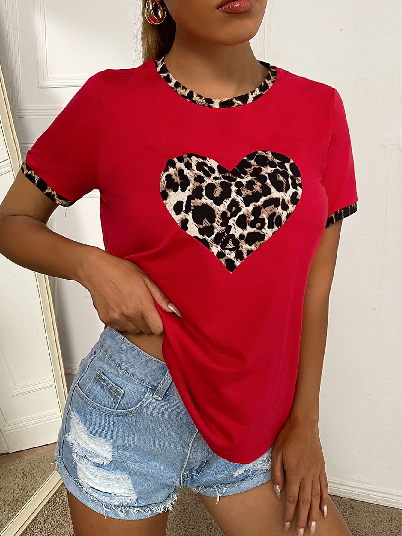 Women's Leopard Heart Print Ringer Tee 