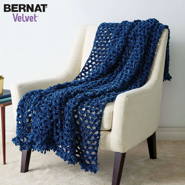 Bernat Velvet Vapor Gray Yarn - 2 Pack of 300g/10.5oz - Polyester - 5 Bulky  - 315 Yards - Knitting/Crochet