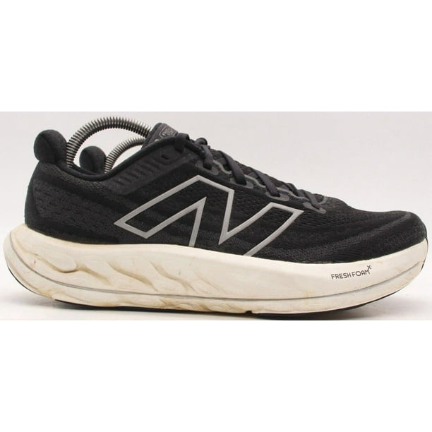 Size 8.5 - New Balance Fresh Foam X Vongo v6 Black White W