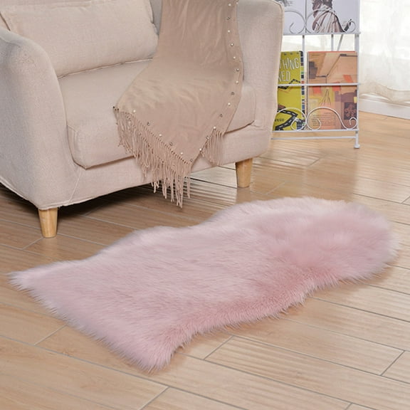 Manunclaims Super Soft Fluffy Bedroom Rugs, Luxurious Plush Faux Fur Sheepskin Area Rugs for Living Room Indoor Floor Couch Chair Vanity Home Decor Nursery Kids Girls Shaggy Carpet, 23.6X13.8IN