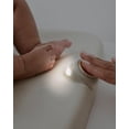 thumbnail image 4 of Cambiador para bebés estilo Skip Hop Nursery con avena iluminada, 4 of 5