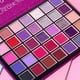 thumbnail image 4 of Paleta De Sombras The Legend Beauty Creations 35 Tonos, 4 of 4