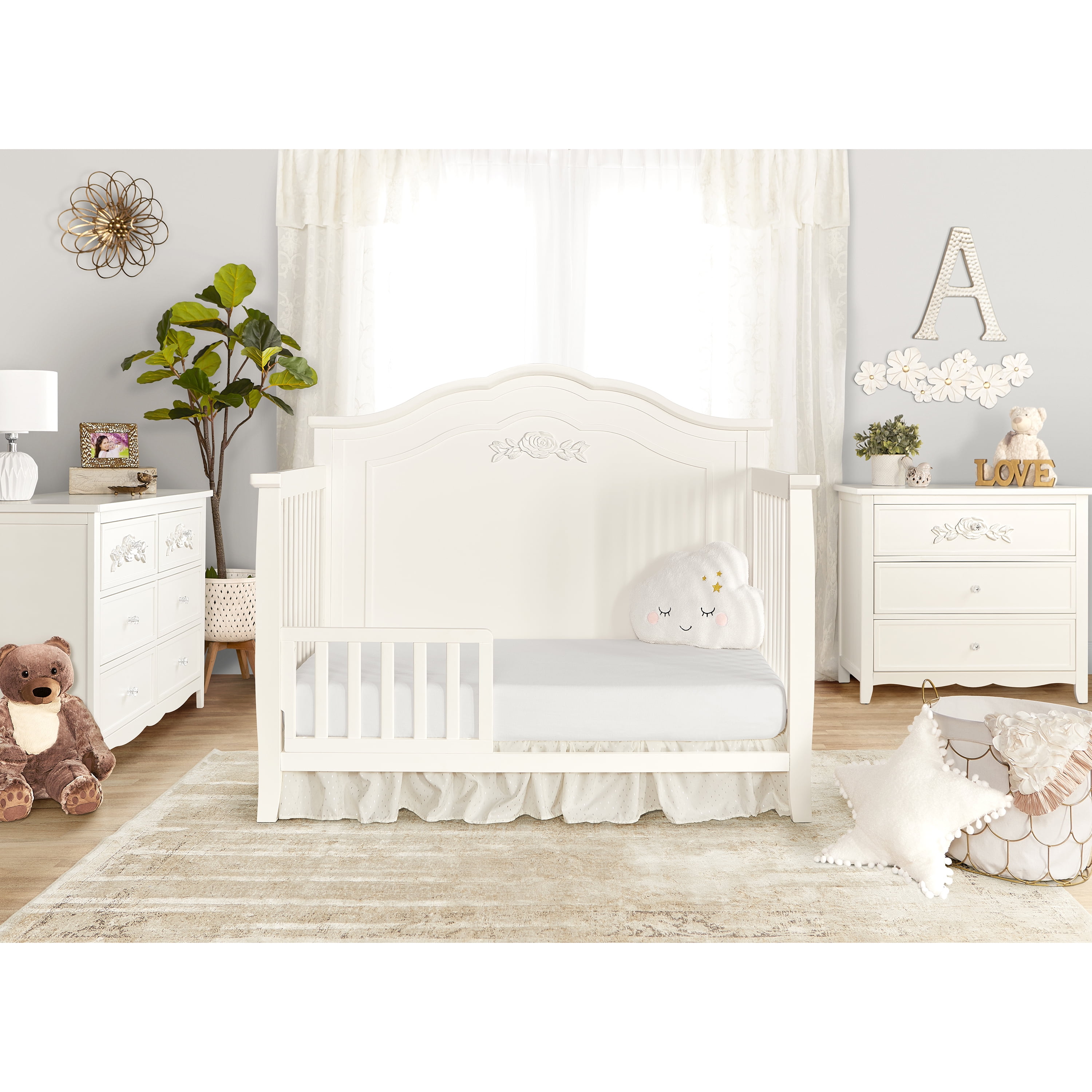 Dream On Me Tiana Convertible Crib Toddler Guard Rail, New Zealand Pinewood, Ivory Lace