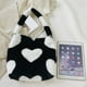 thumbnail image 2 of Bolso de hombro Retro de leopardo de felpa para mujer, bolsos de otoño e invierno (corazón blanco), 2 of 5