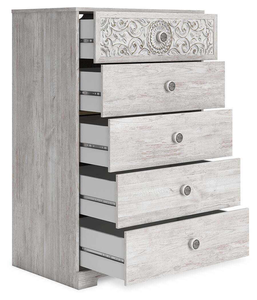 Signature Design by Ashley Casual Paxberry Chest of Drawers, Whitewash