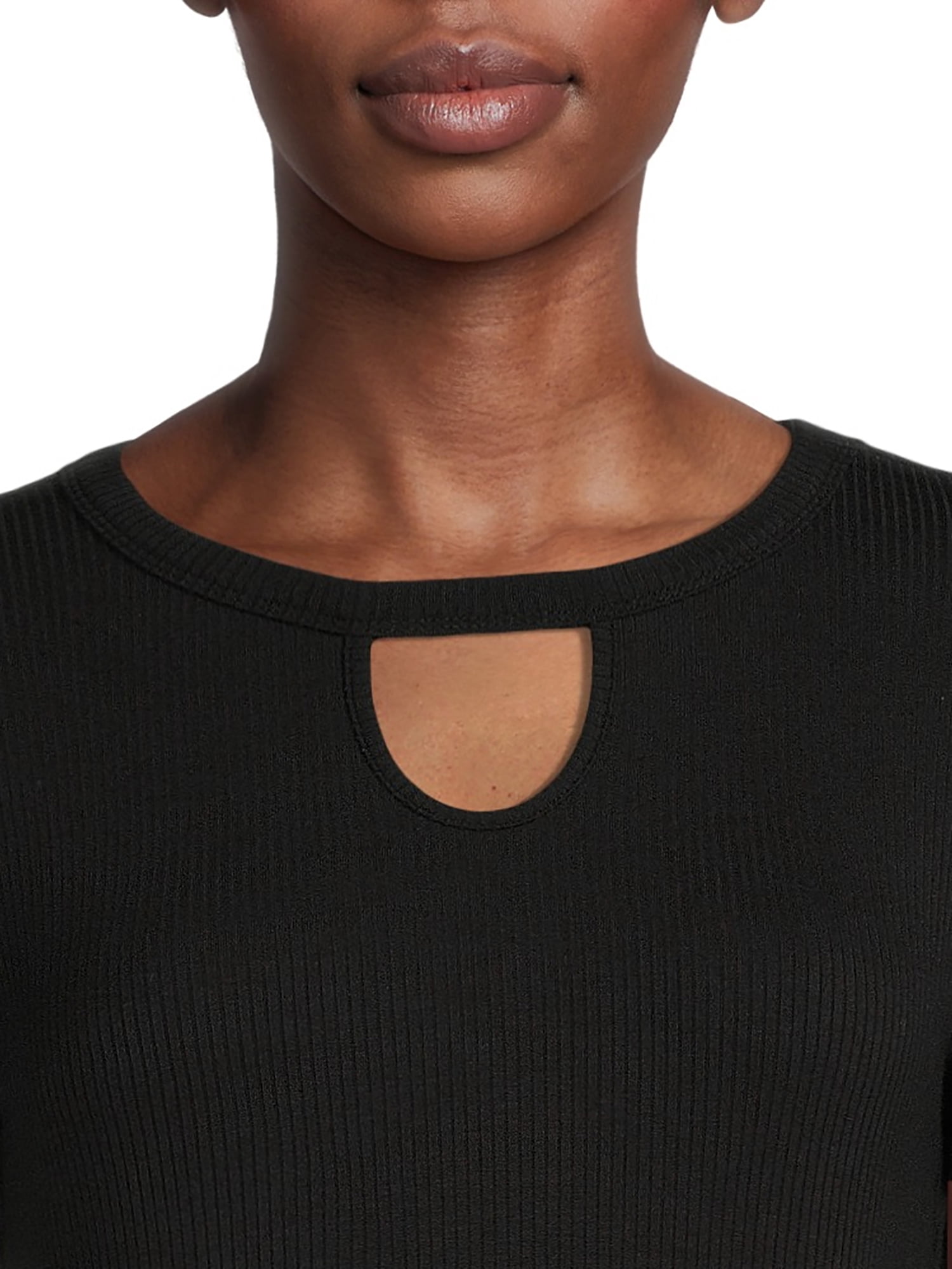 No Boundaries Juniors' Keyhole Top
