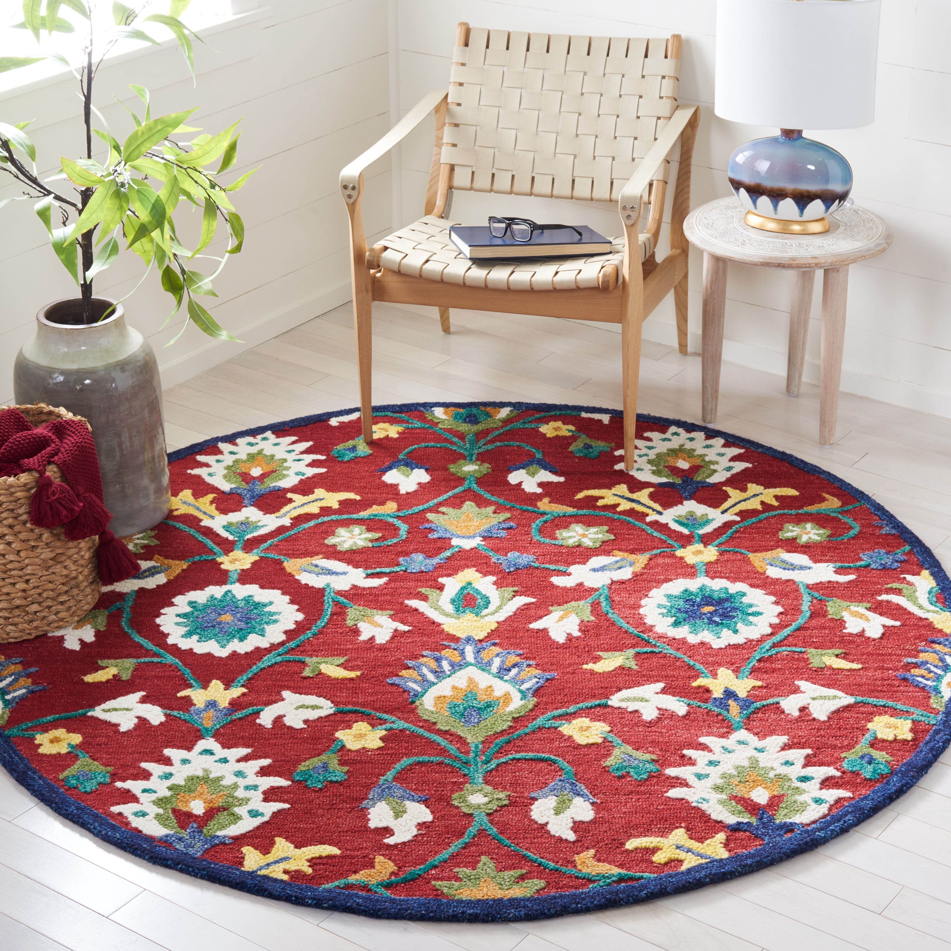 SAFAVIEH Blossom Anson Floral Area Rug, Red/Ivory, 6' x 6' Round