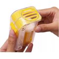 thumbnail image 5 of Marcador de abeja reina, jaula para botellas de abeja reina, herramienta de apicultura de plástico con una mano, color amarillo, buen Material, diseño duradero, 5 of 5
