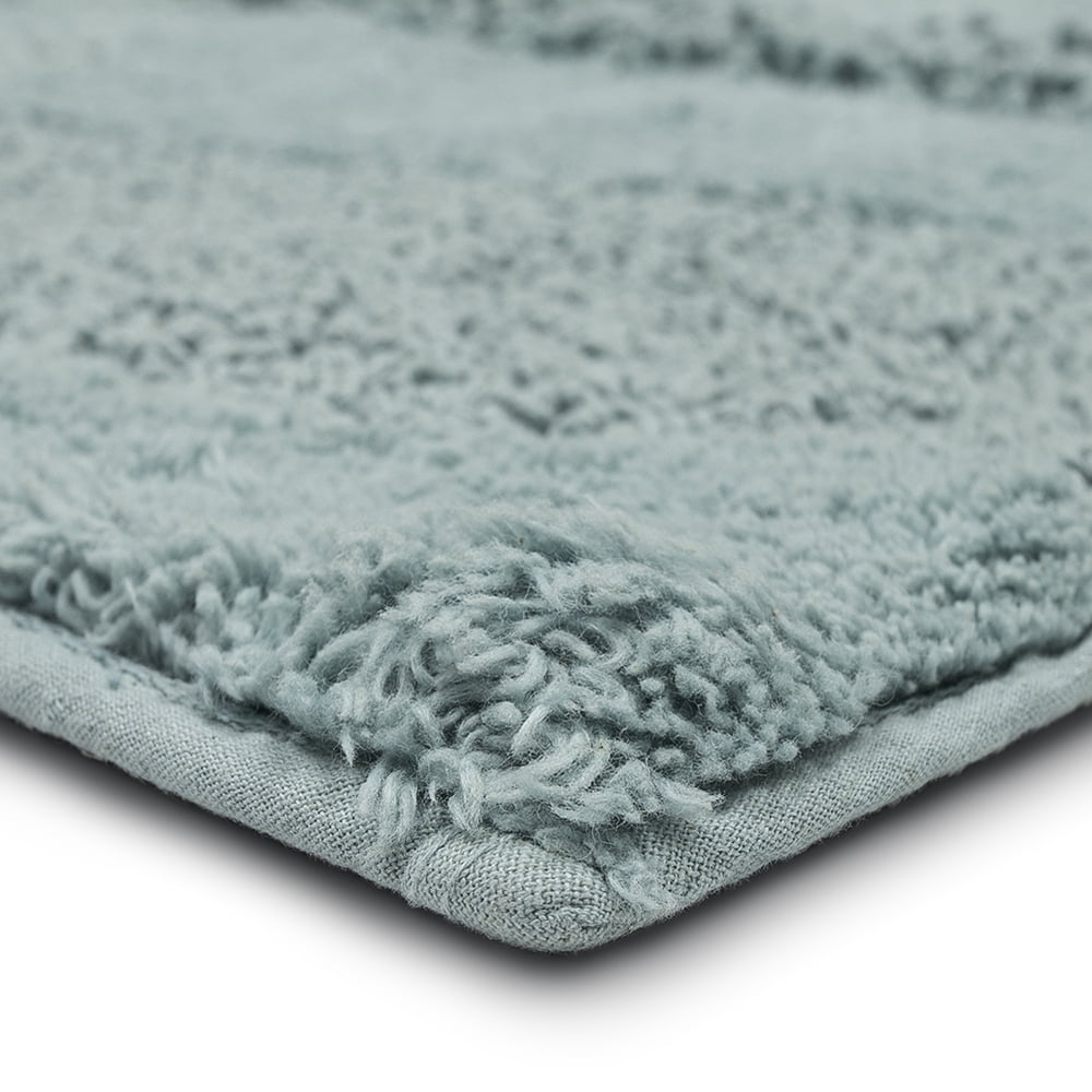 Mohawk Home Plush Cotton Fade/Stain Resistant Non-slip Machine Washable Bath Mat, Glacier, 1' 9" x 2' 10"