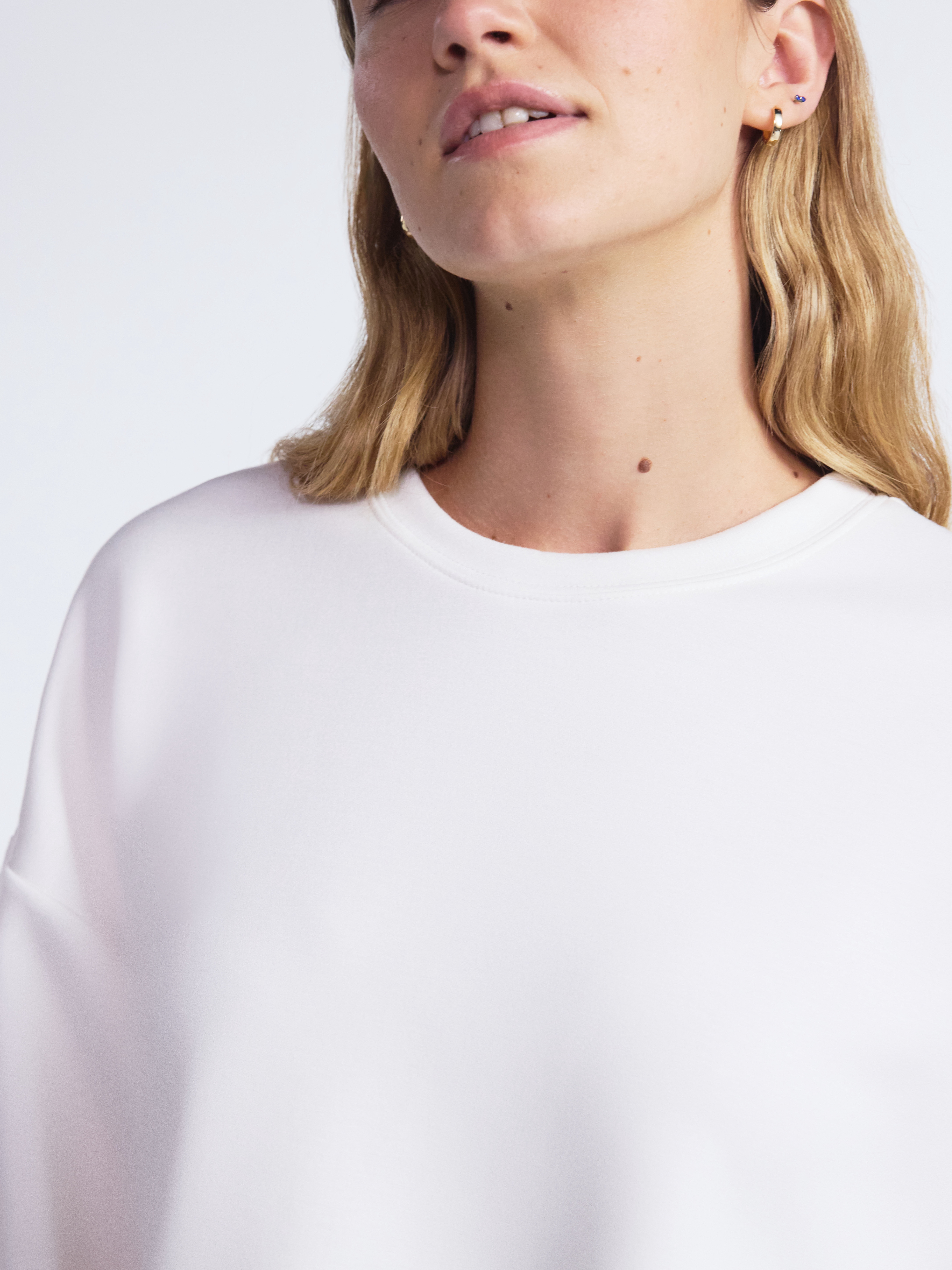 Scoop Women's and Women's Plus New Scubaknit Cropped Sweatshirt with Drop Sleeves, Sizes XS-4X