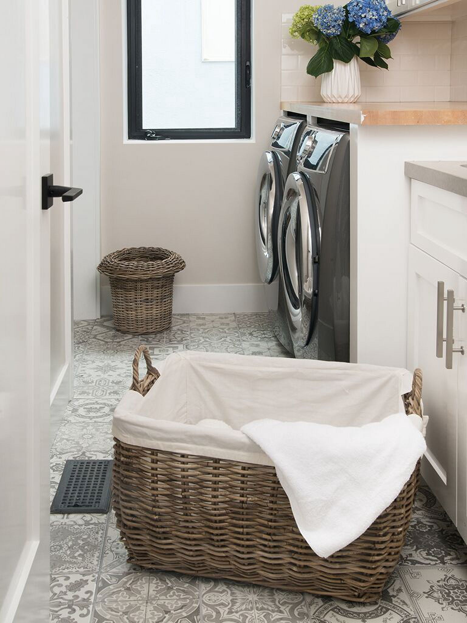Kouboo Rattan Rectangular Laundry Basket with Liner, Handmade, Removable Liner, Laundry Basket, Bathroom, Bedroom, Kids Room, Gray