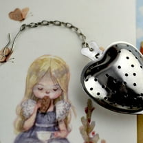 HCTSHG Stainless Steel Tea Infuser Mesh Heart Shaped Tea Strainer Spoon Sugar Flour Sifters Filters Tea Interval Diffuser for Loose Leaf, Spices, Seasonings,Easy Brewing, No Loose Leaves