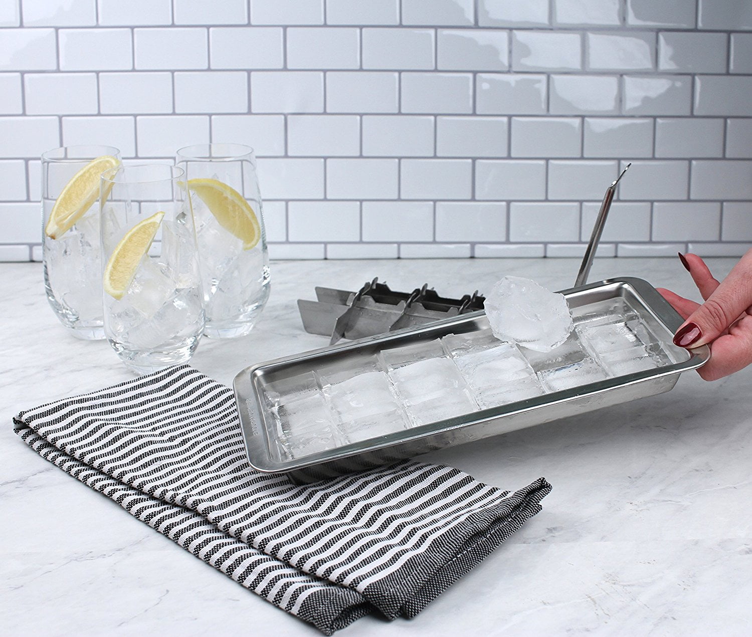 RSVP Endurance 18//8 Stainless Steel Ice Cube Tray Makes 18 Cubes Pack of 6