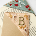 thumbnail image 1 of Marcador de bordado de estilo nacional, decoración de esquina de libro de bordado de estilo antiguo hecho a mano personalizado, buen material, uso versátil, 1 of 5
