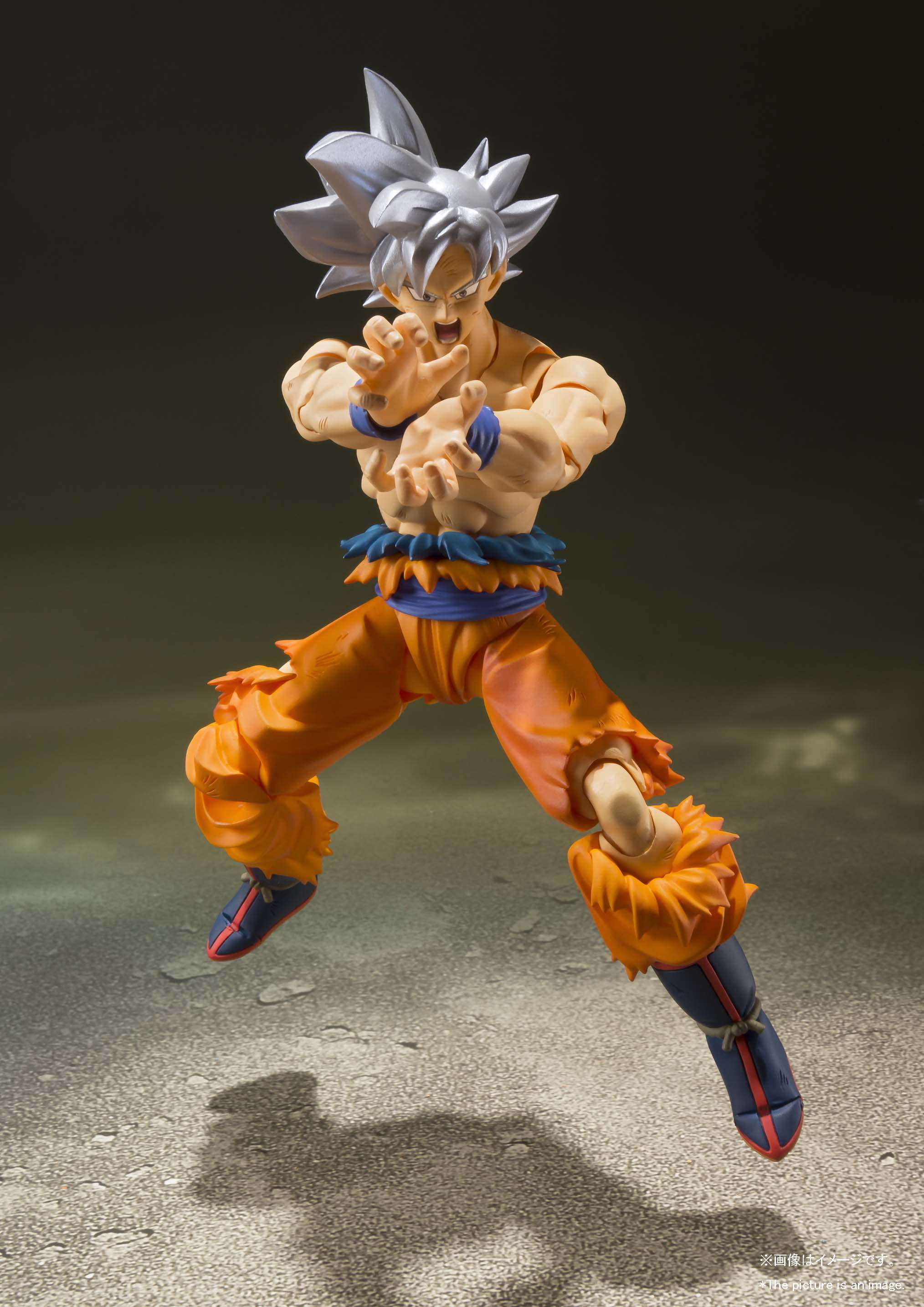 Bandai Tamashii Nations S.H. Figuarts Dragon Ball Super Son Goku Ultra Instinct Action Figure