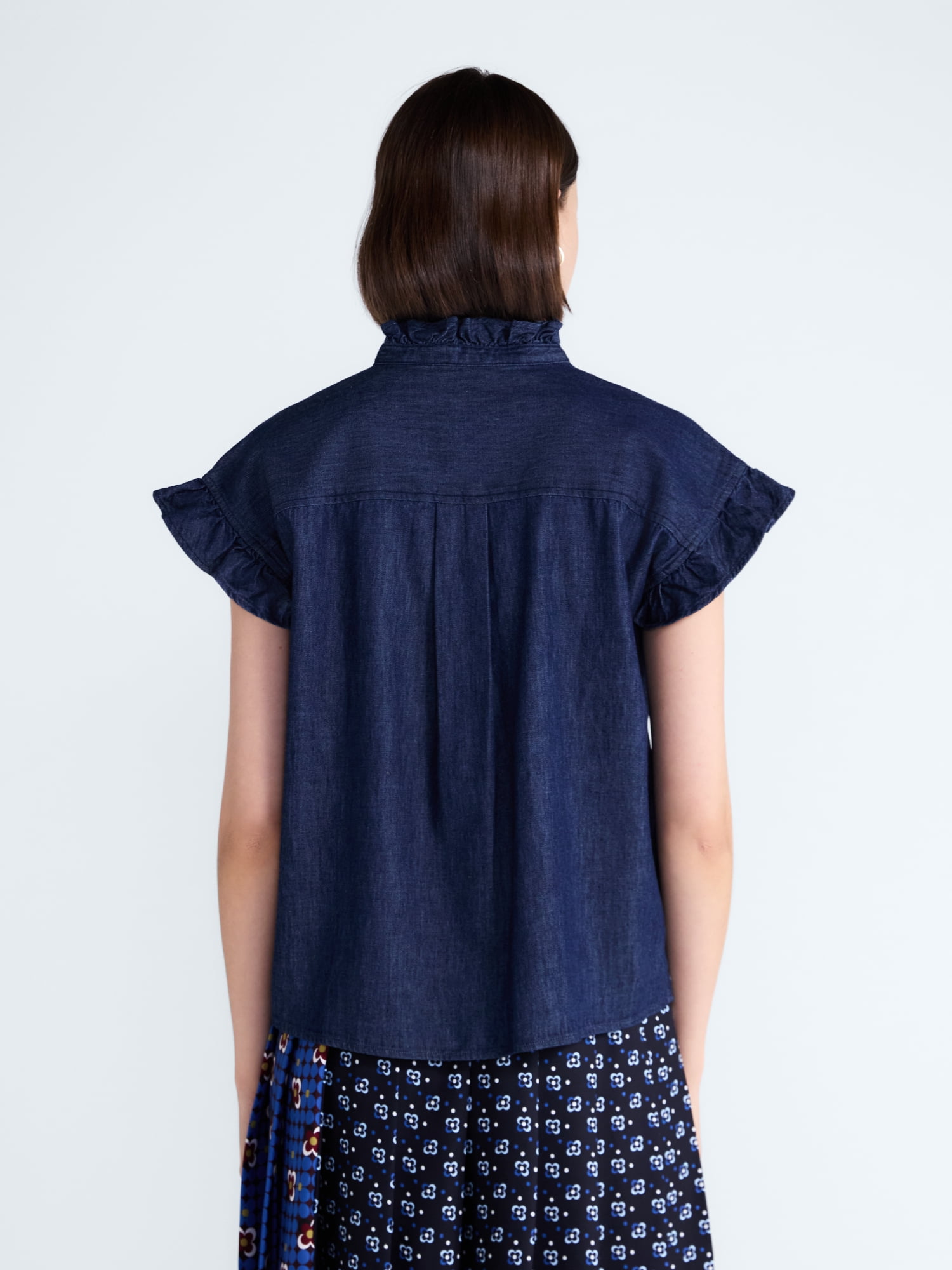 Free Assembly Women's and Women's Plus Ruffle Trim Neck Top with Short Sleeves, Sizes XS-4X