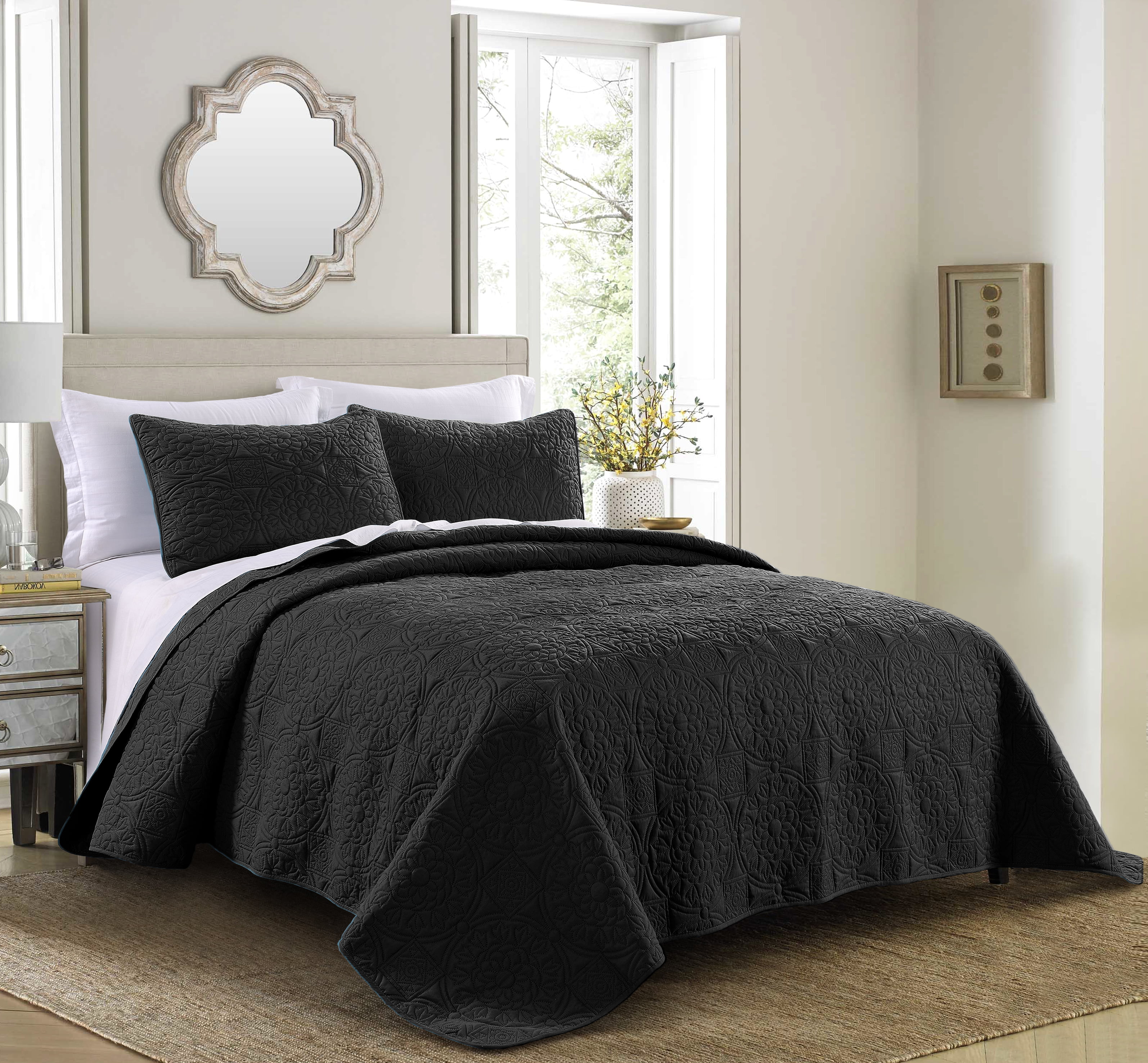 Quilt Set Full/Queen Size Black - Oversized Bedspread - Soft Microfiber ...