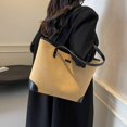 thumbnail image 4 of Monedero Gamuza para Mujer 1, 4 of 9