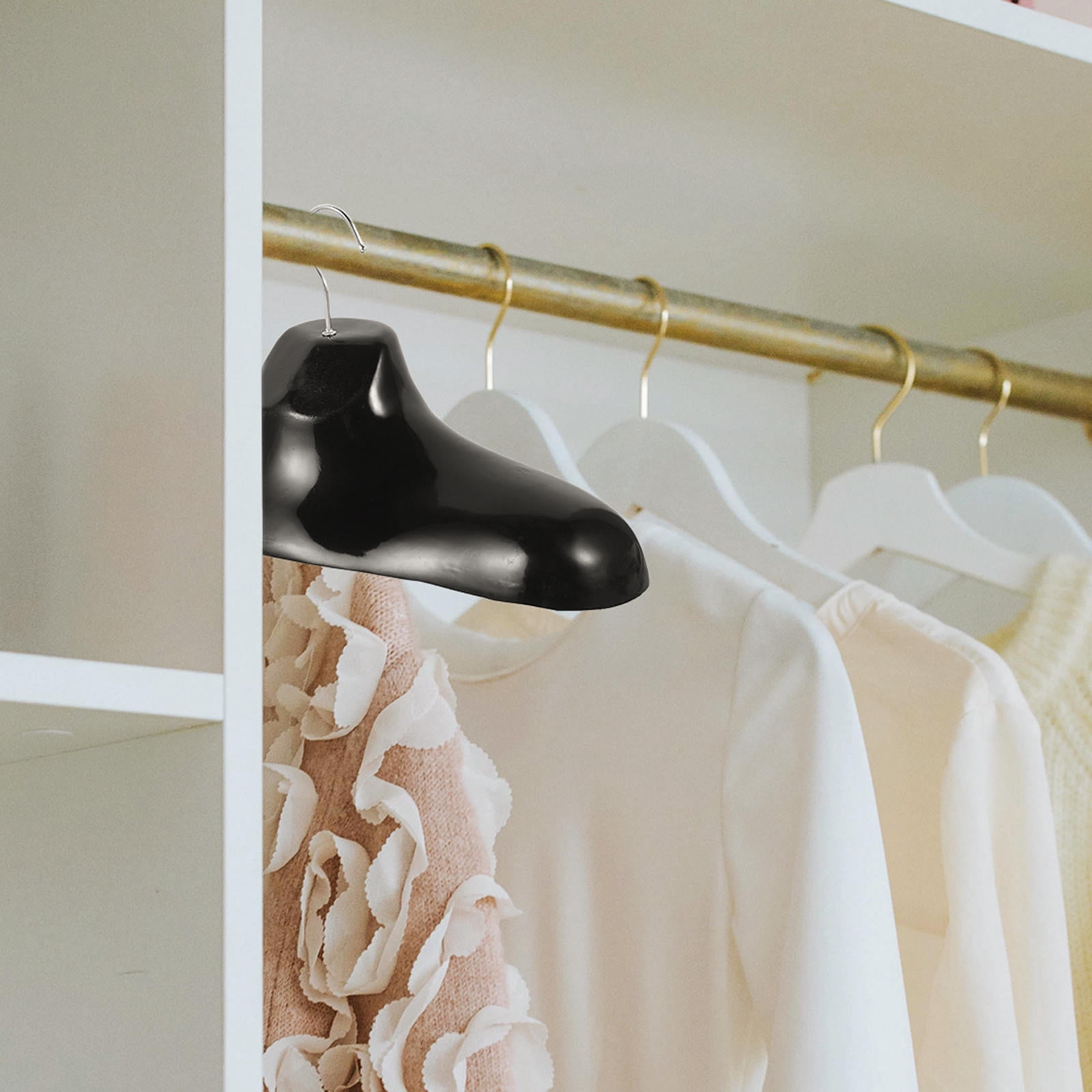 Soimiss 5Pcs Black Mannequin Rack for Displaying Shawls Scarves and Robes Plastic Shoulder Shape Hanger