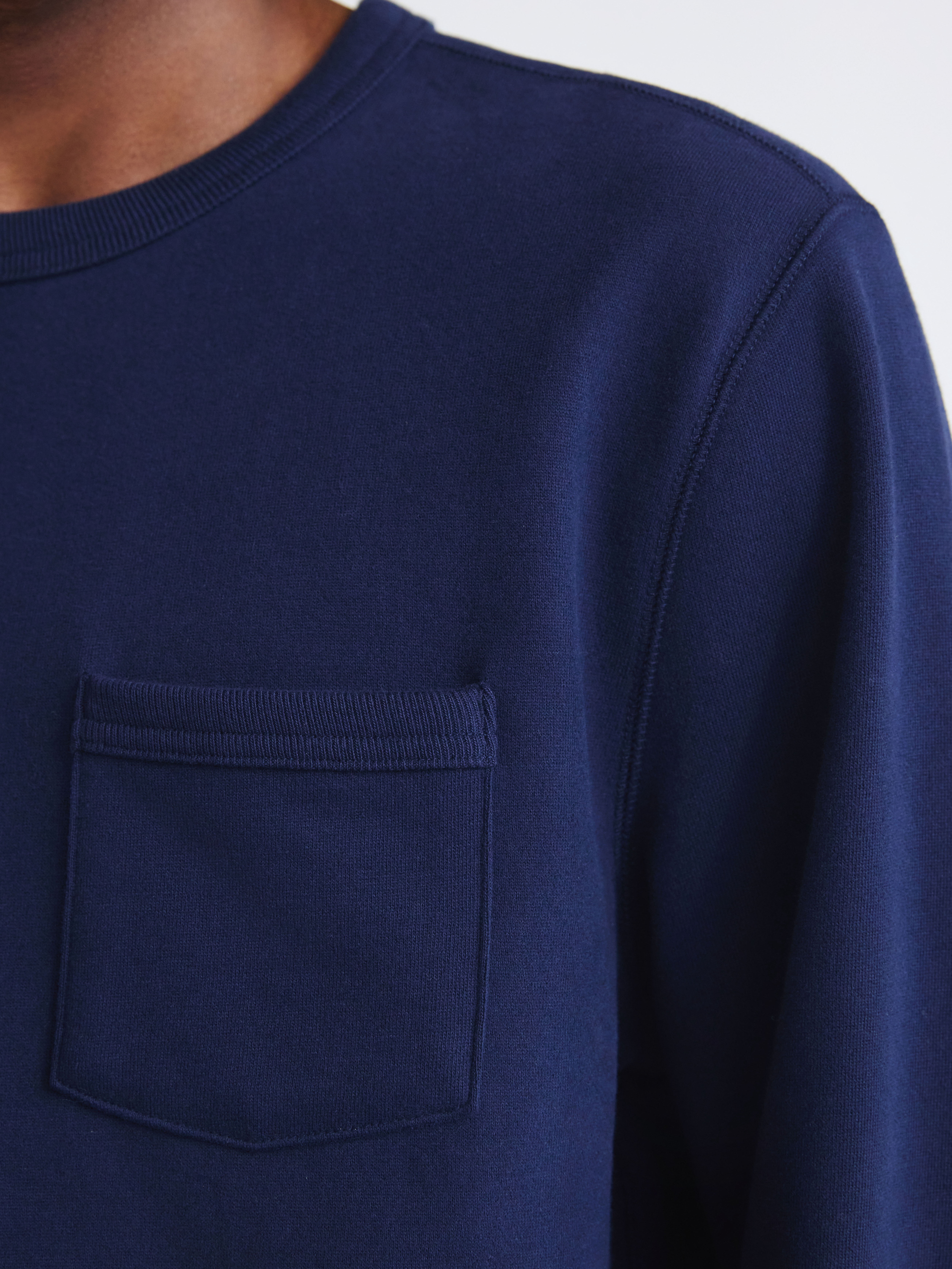 Free Assembly Men's Fleece Crewneck Sweatshirt with Long Sleeves, Sizes XS-3XL