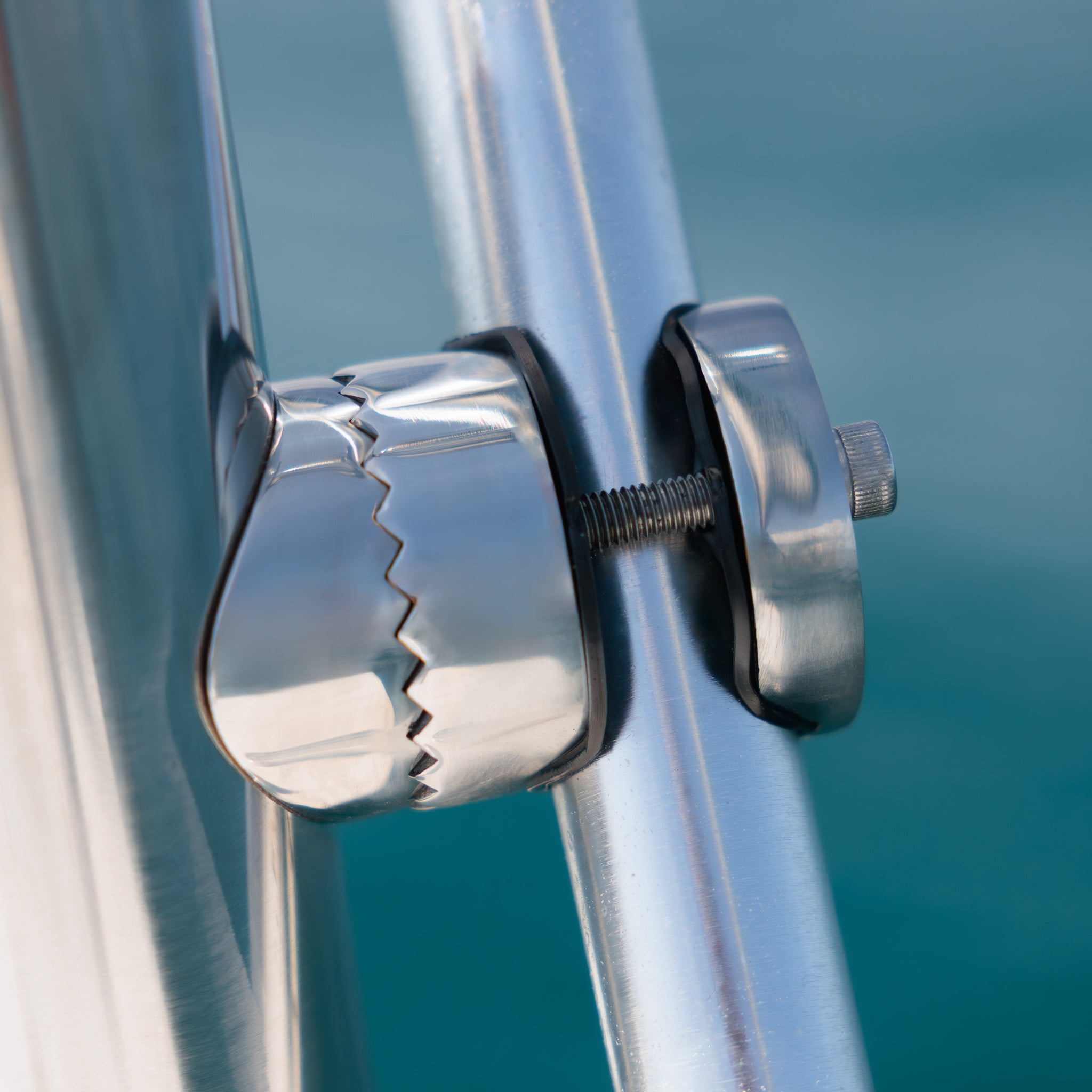 D DRIFT ALL THINGS WATER Stainless Steel Marine Clamp-on Rod Holder