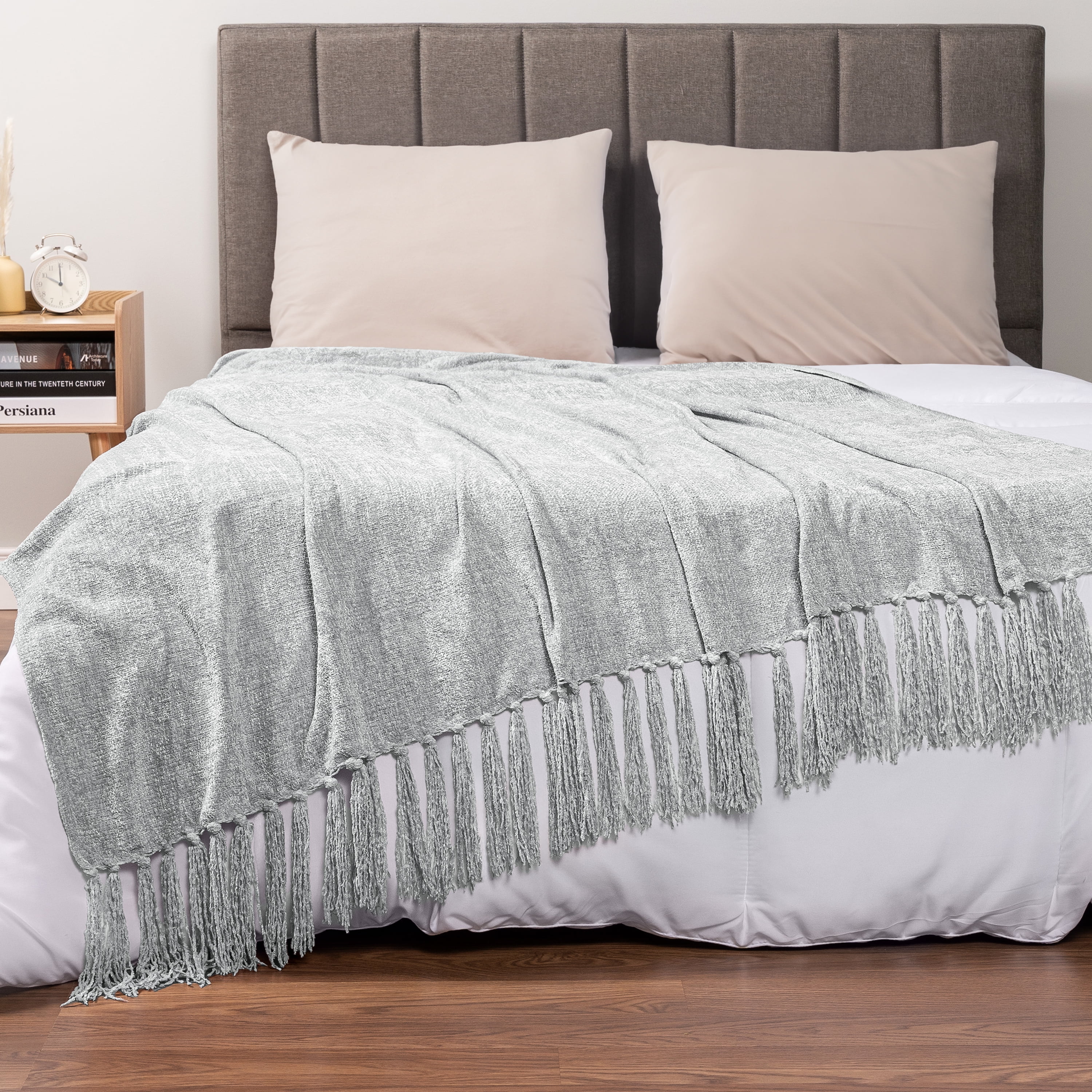 Grey knitted bed throw hotsell