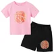 thumbnail image 5 of Conjunto de bebé nuevo estampado de moda con patrón de baloncesto verano niño cómodo transpirable casual deporte niño camiseta pantalones cortos conjunto de 2 piezas, 5 of 5