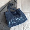 thumbnail image 5 of Bolso vaquero de gran capacidad para desplazamientos de ocio para mujer, bolso de hombro de tendencia, bolso de mano a rayas versátil, bolsa de mano para mujer, 5 of 5