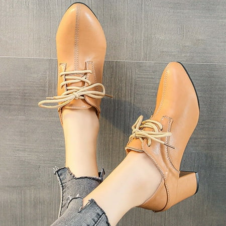 

Pointed Toe Small Leather Shoes Women s British Style Retro Thick Heel Lace