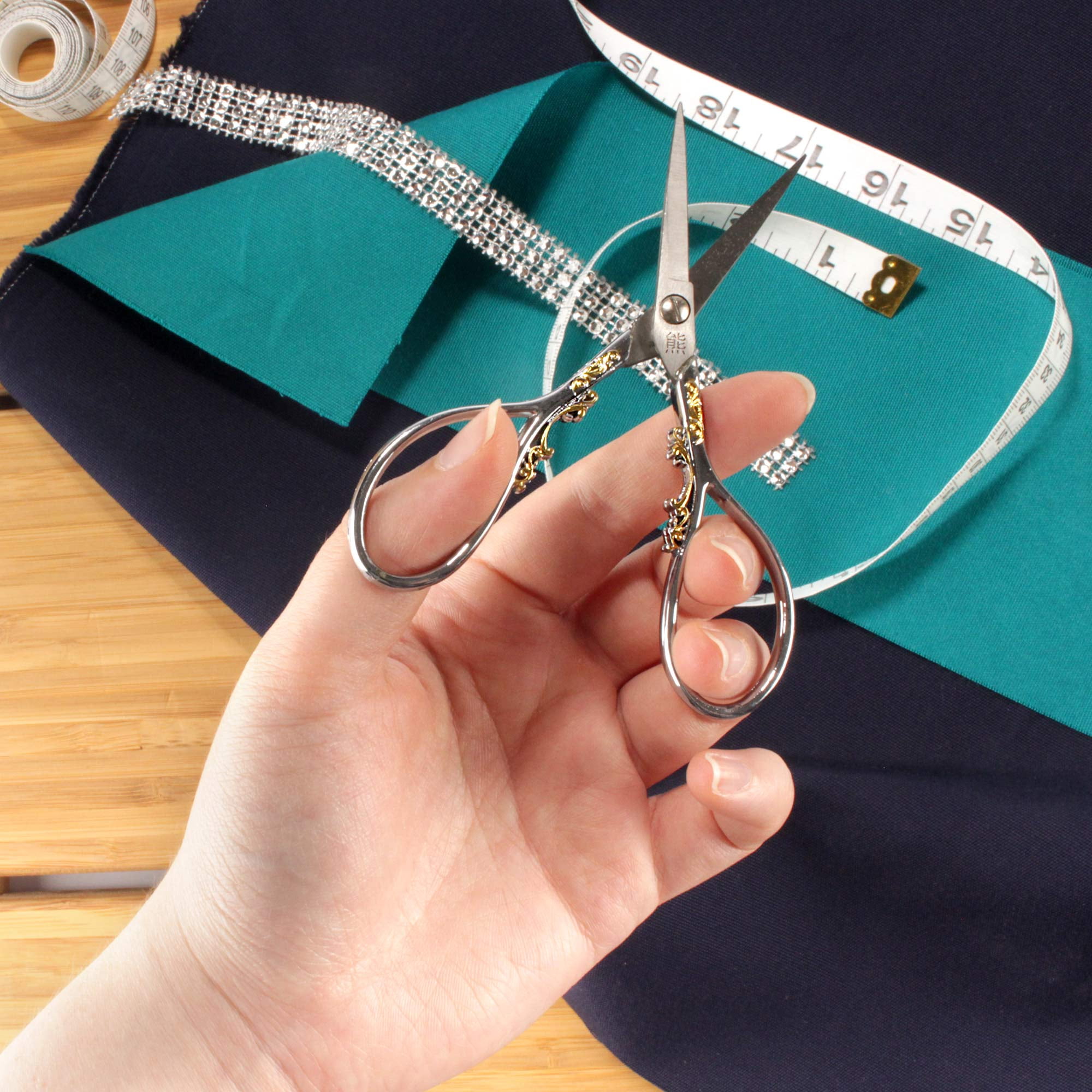 JubileeYarn Heirloom Craft Embroidery Scissors w/ Decorative Cast Handles Classic Scrollwork Motif - cs05 Assortment