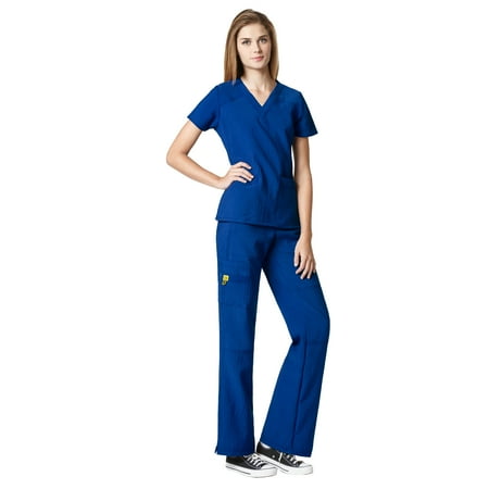 

WonderWink Four-Stretch Sporty V-Neck Top & Sporty Cargo Pant Scrub Set
