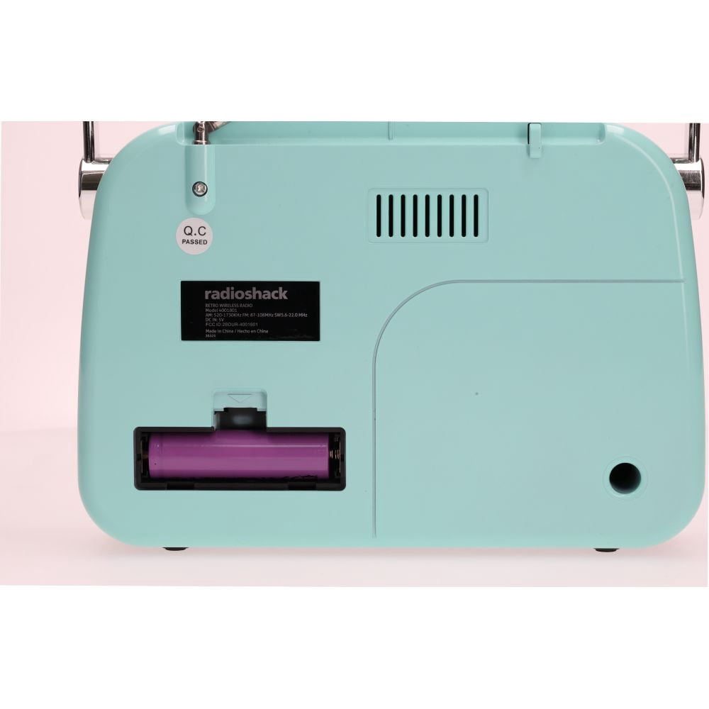 RadioShack Portable Retro AM/FM/SW Radio with Bluetooth, Rechargeable Battery, High-Power Speaker, USB and microSD Playback, 3.5mm Input, Baby Blue, Model 4001801