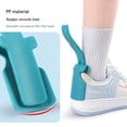 thumbnail image 4 of Deslizador de calcetines portátil, calzador de mango corto, ayuda para levantar zapatos, fácil de poner y quitar, calzador de plástico, 1 Uds., 4 of 5