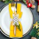 thumbnail image 5 of Juego de 8 servilleteros navideños plateados con forma de copo de nieve for mesas de comedor: decoración rústica for bodas, Navidad, Acción de Gracias y cenas festivas., 5 of 6