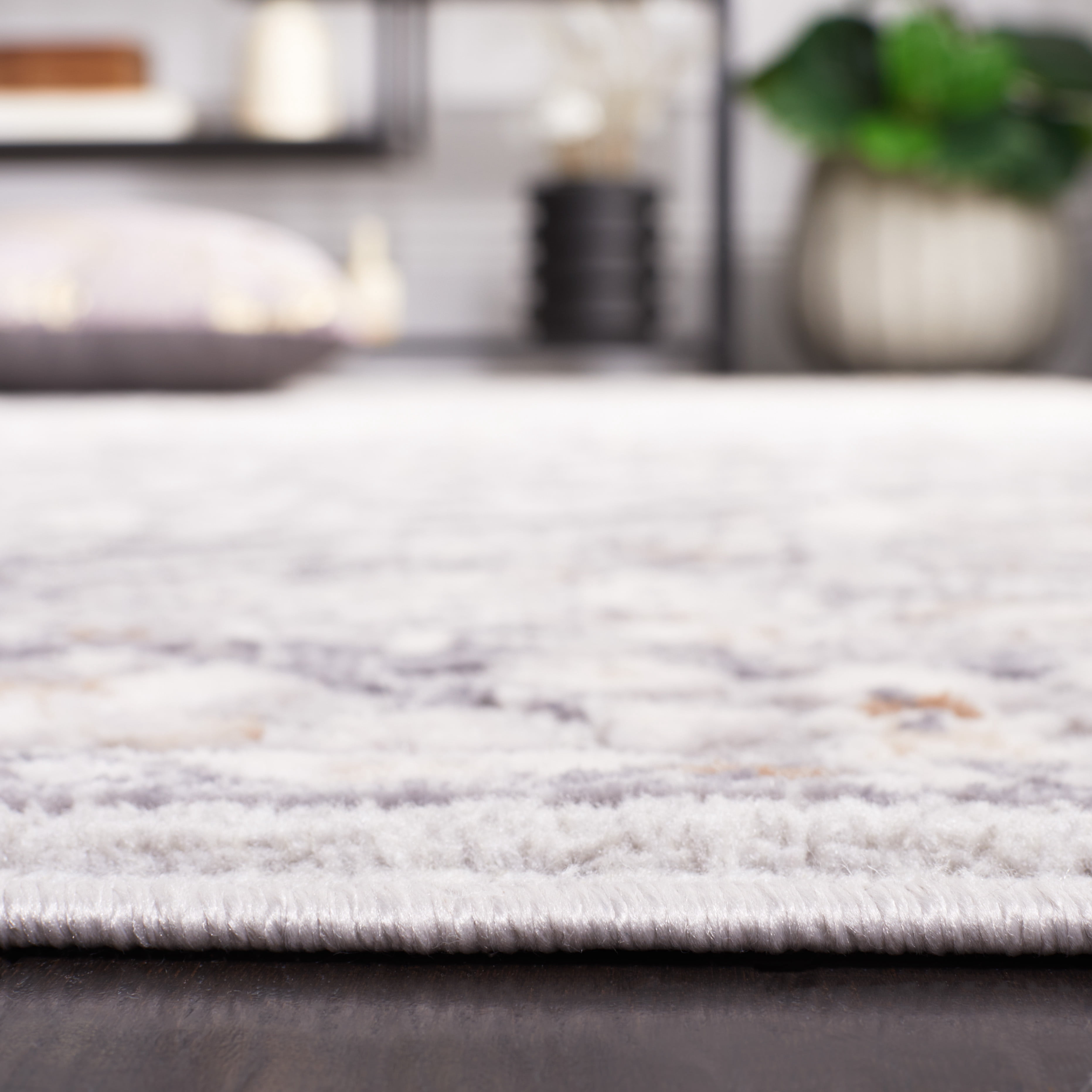 Safavieh Eternal Aleesha Floral Area Rug, Gray/Beige, 6'7" x 6'7" Square