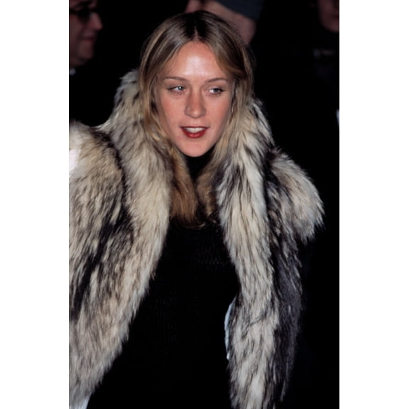 Chloe Sevigny At Premiere Of Gangs Of New York, Ny 1292002, By Cj Contino Celebrity (16 x 20)